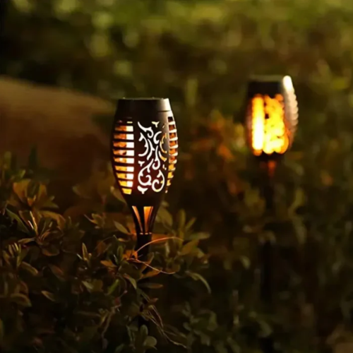 Antorcha de jardín con luz solar para exteriores FireNight [carga solar]
